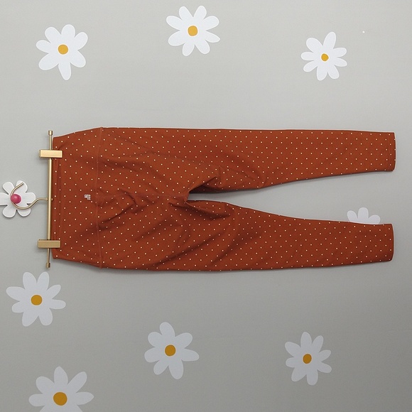 WeWoreWhat Orange White Polka Dot Leggings - Picture 3 of 13